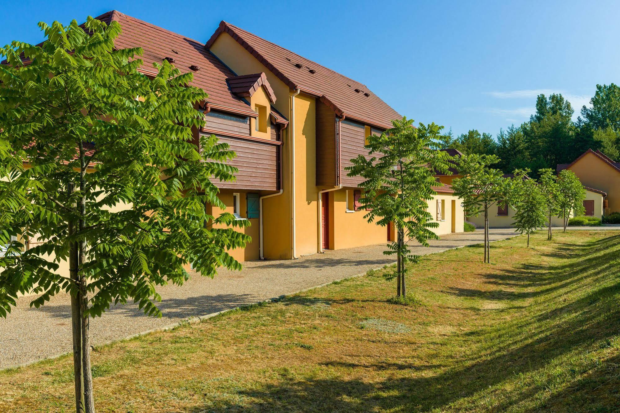Lagrange Vacances Les Bastides De Lascaux Montignac-Lascaux Exterior photo